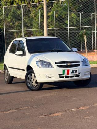 CHEVROLET CELTA 1.0 MPFI LT 8V FLEX 4P MANUAL CHEVROLET CELTA 1.0 MPFI LT 8V FLEX 4P MANUAL